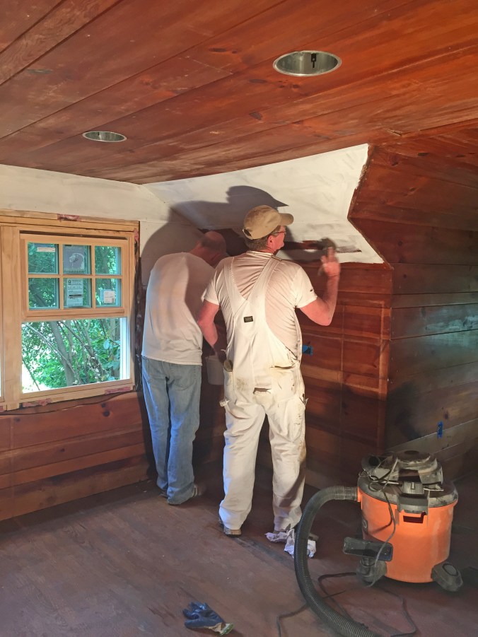 How many Newtons does it take to paint one corner?